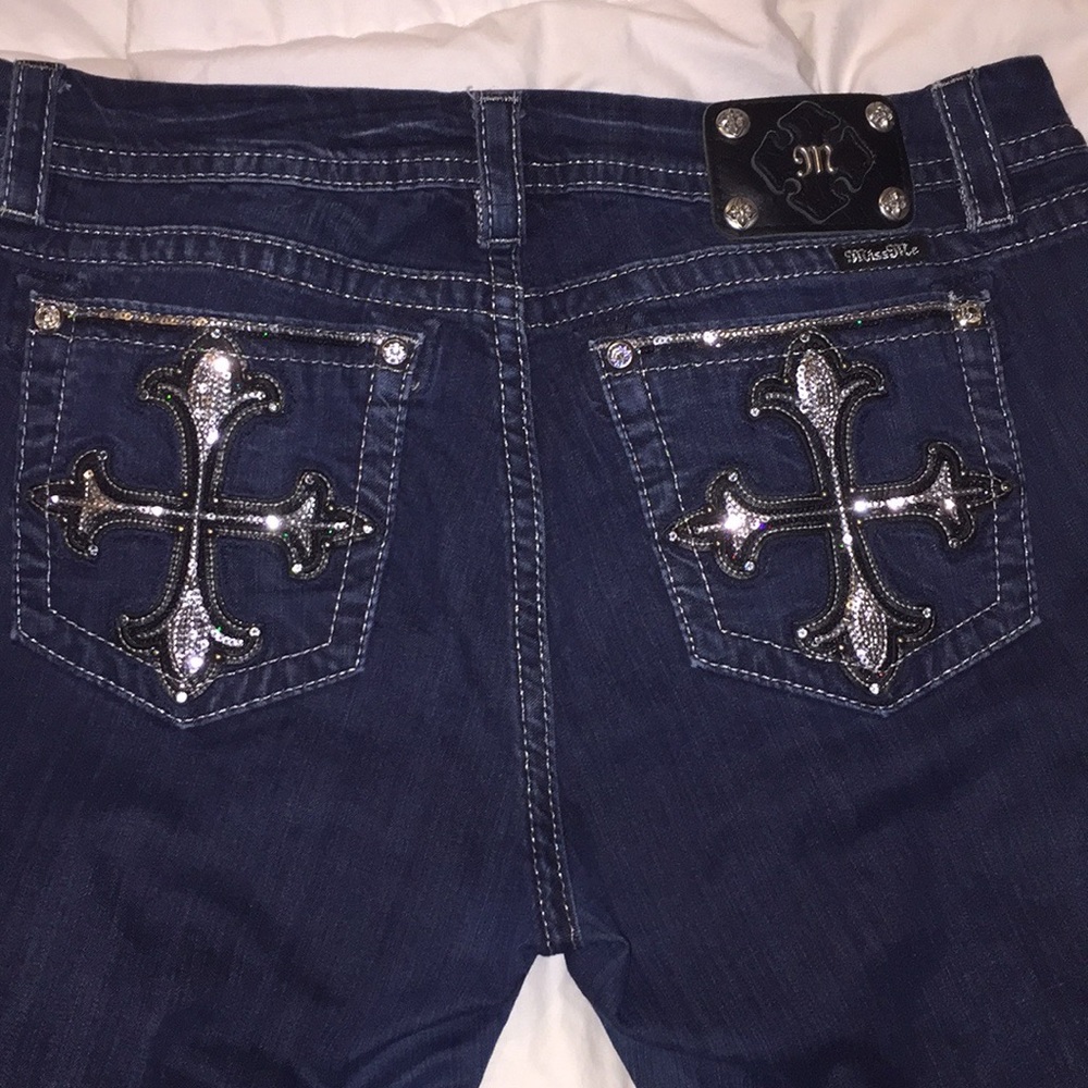 ❤️Miss Me Mid Rise Easy Boot jeans size 33❤️